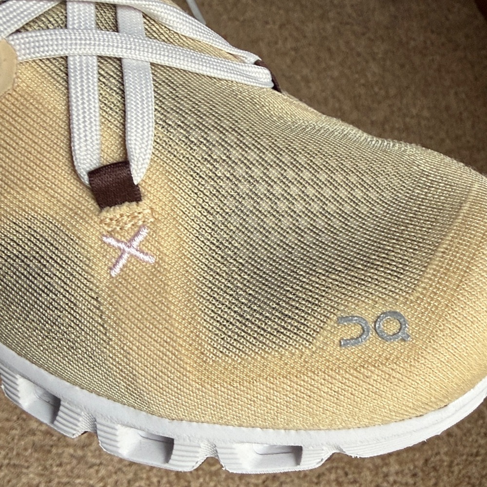 On Women's Cloud X 3 Running Shoes, Savannah/Frost, Size 9 - Picture 11 of 13